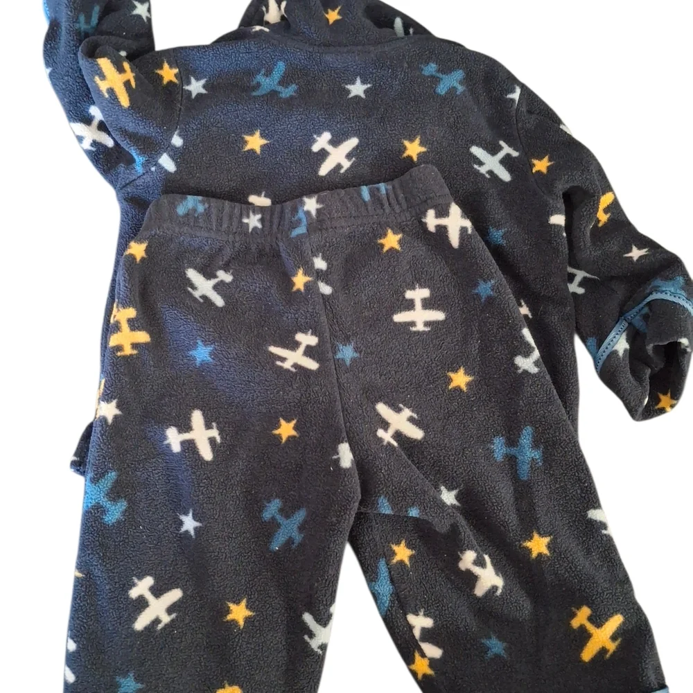 Old Navy Kids Airplane Flece Pajama Set